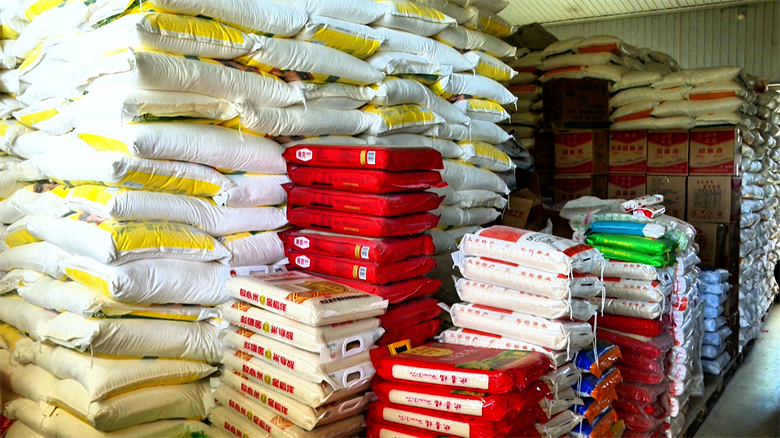 高臺(tái) “雙節(jié)”保供“不打烊” 守護(hù)團(tuán)圓幸福感